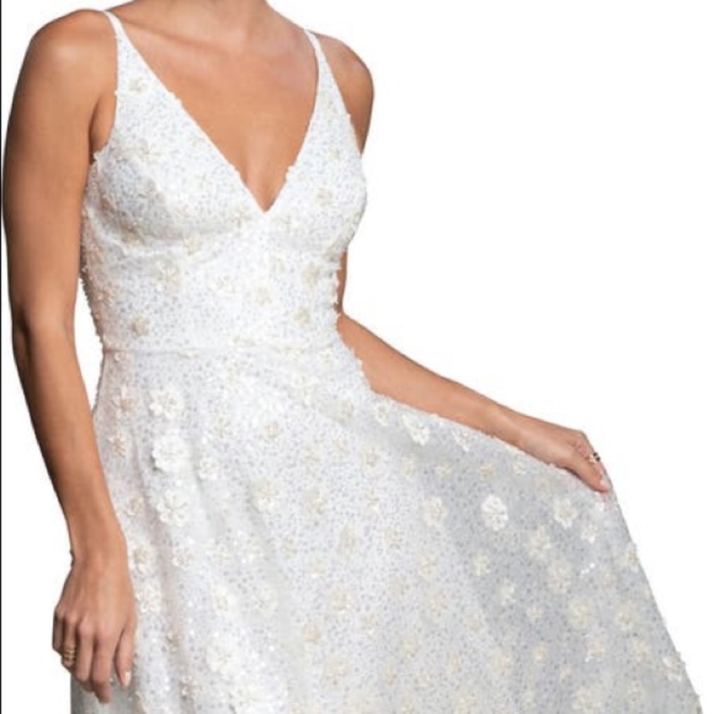 Brand new HALF PRICE Dress the Population “Elisa” white beaded & sequined dress